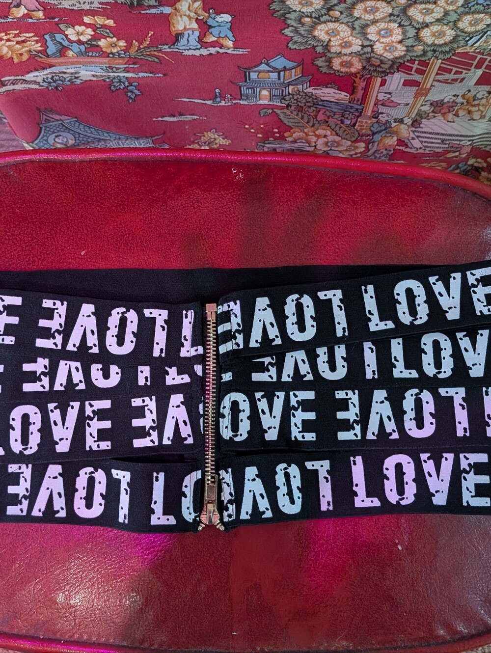Black 'LOVE' Graphic BELT. CORSET